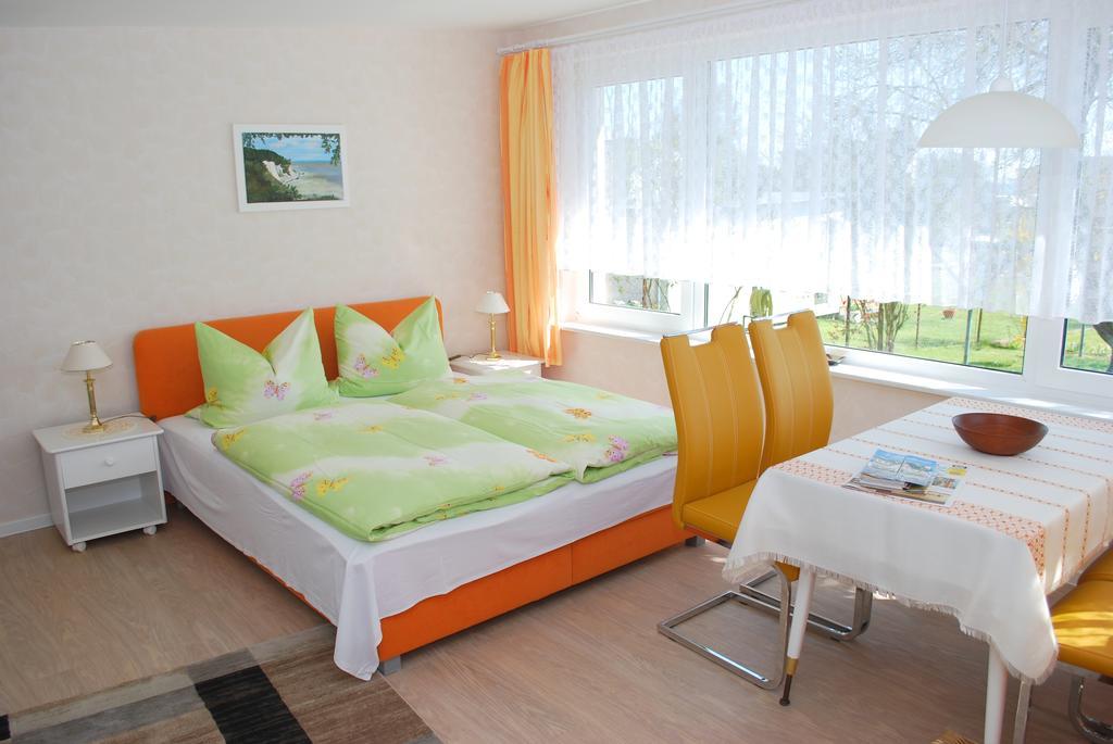 Ferienunterkuenfte Familie Panter Apartment Сасниц Екстериор снимка